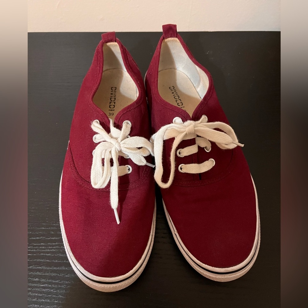 H&M red sneakers, size 39